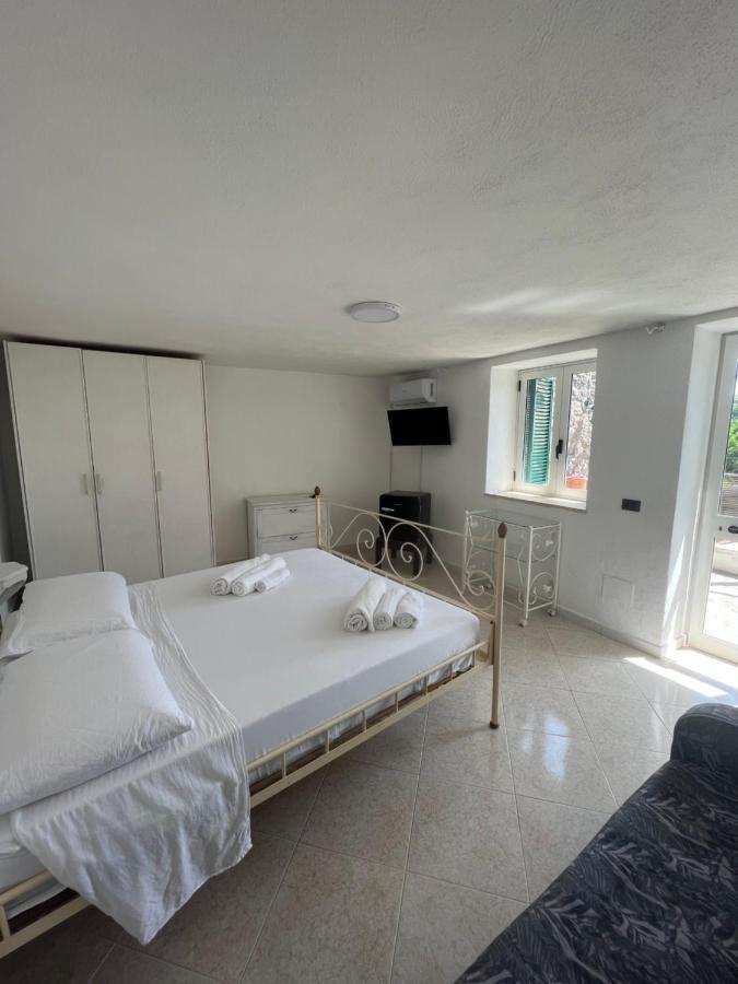 Blu Panorama Bed and Breakfast Forio di Ischia Exteriör bild