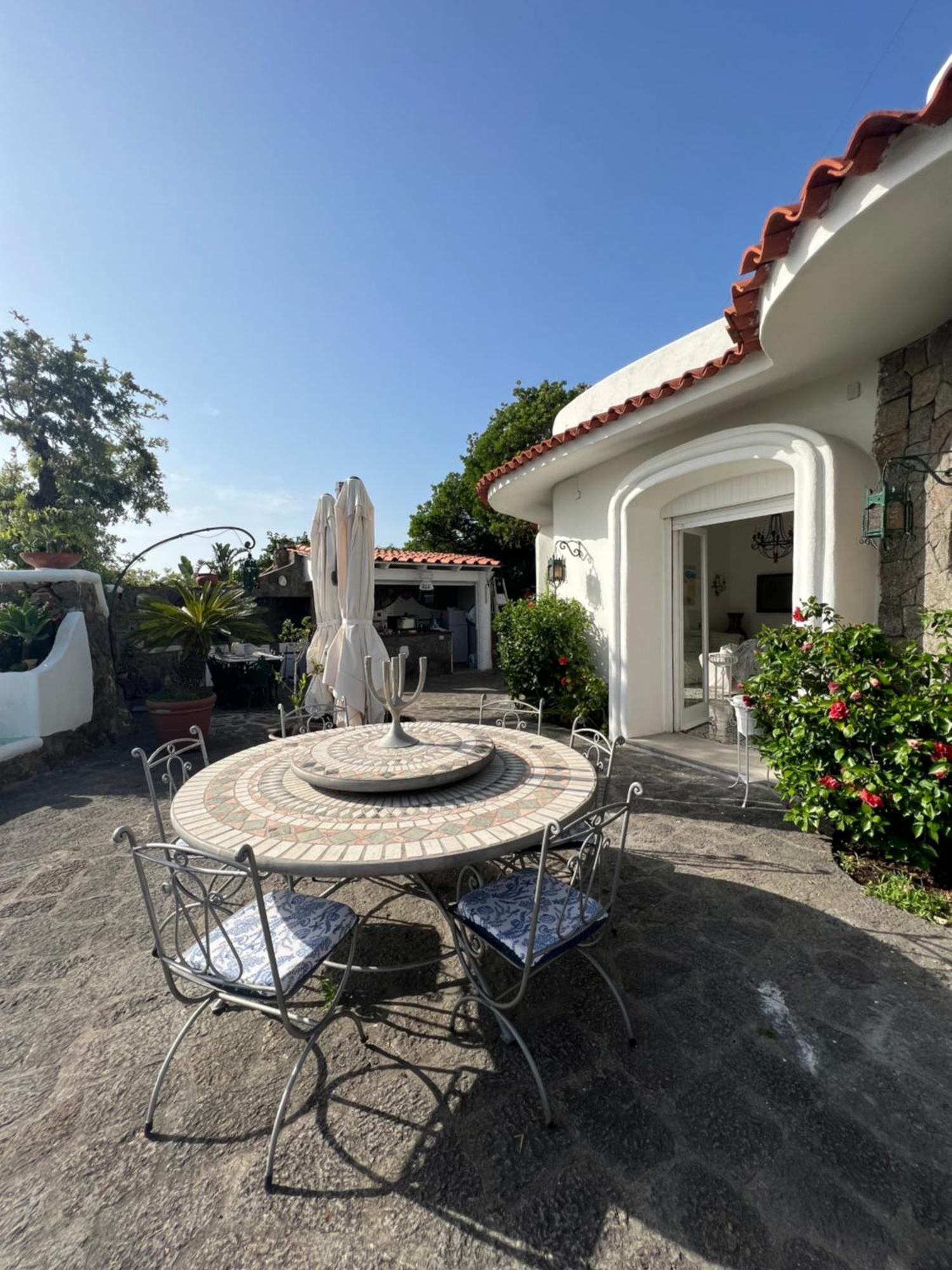 Blu Panorama Bed and Breakfast Forio di Ischia Exteriör bild